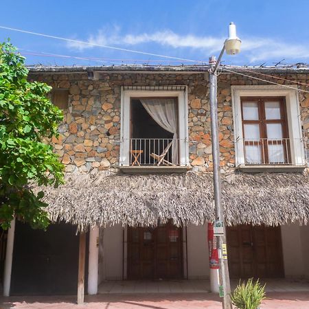 M A R E A V I V A - Z I P O L I T E - O A X Apartment Zipolite Exterior photo