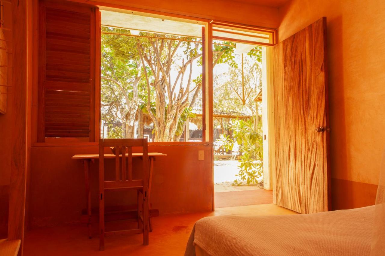 M A R E A V I V A - Z I P O L I T E - O A X Apartment Zipolite Exterior photo
