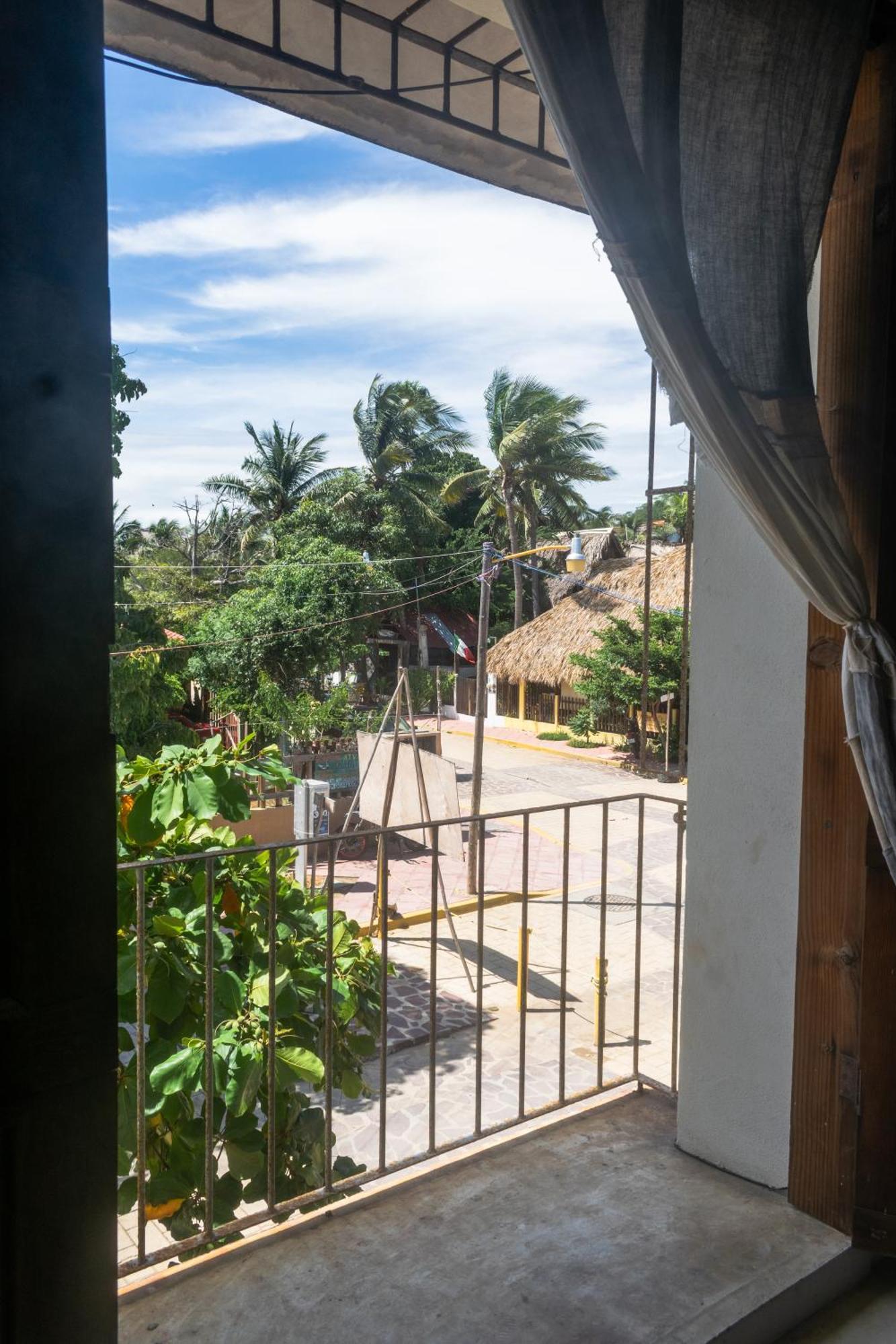 M A R E A V I V A - Z I P O L I T E - O A X Apartment Zipolite Exterior photo