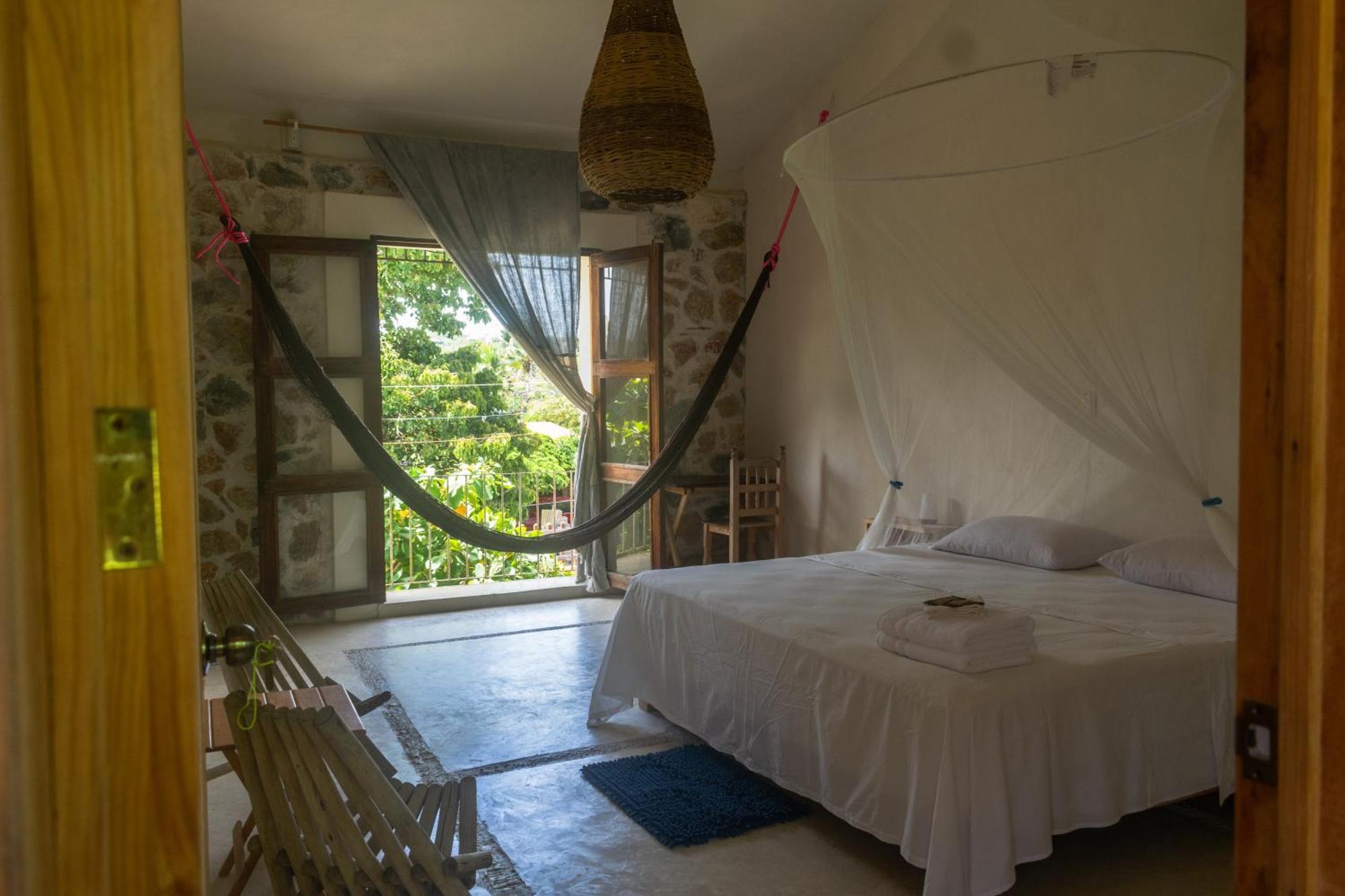 M A R E A V I V A - Z I P O L I T E - O A X Apartment Zipolite Exterior photo